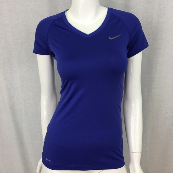 SOLD Size Small Nike Pro Dri- Fit Fit & Flare Tee - Picture 8 of 8